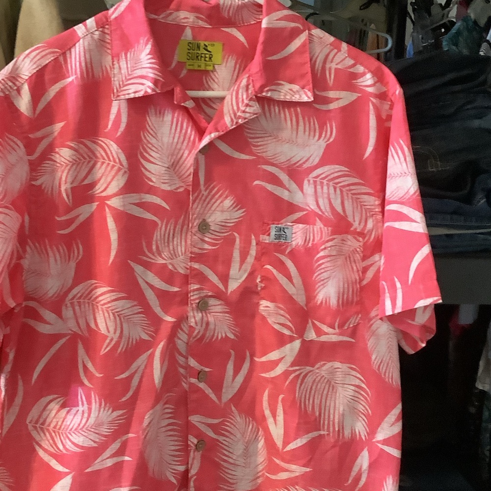Men's‎ Vibrant Pink Leaf Print Shirt
